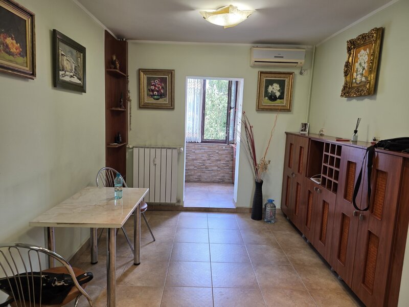 Aurel Botea, rond Baba Novac, 10 minute metrou Dristor,